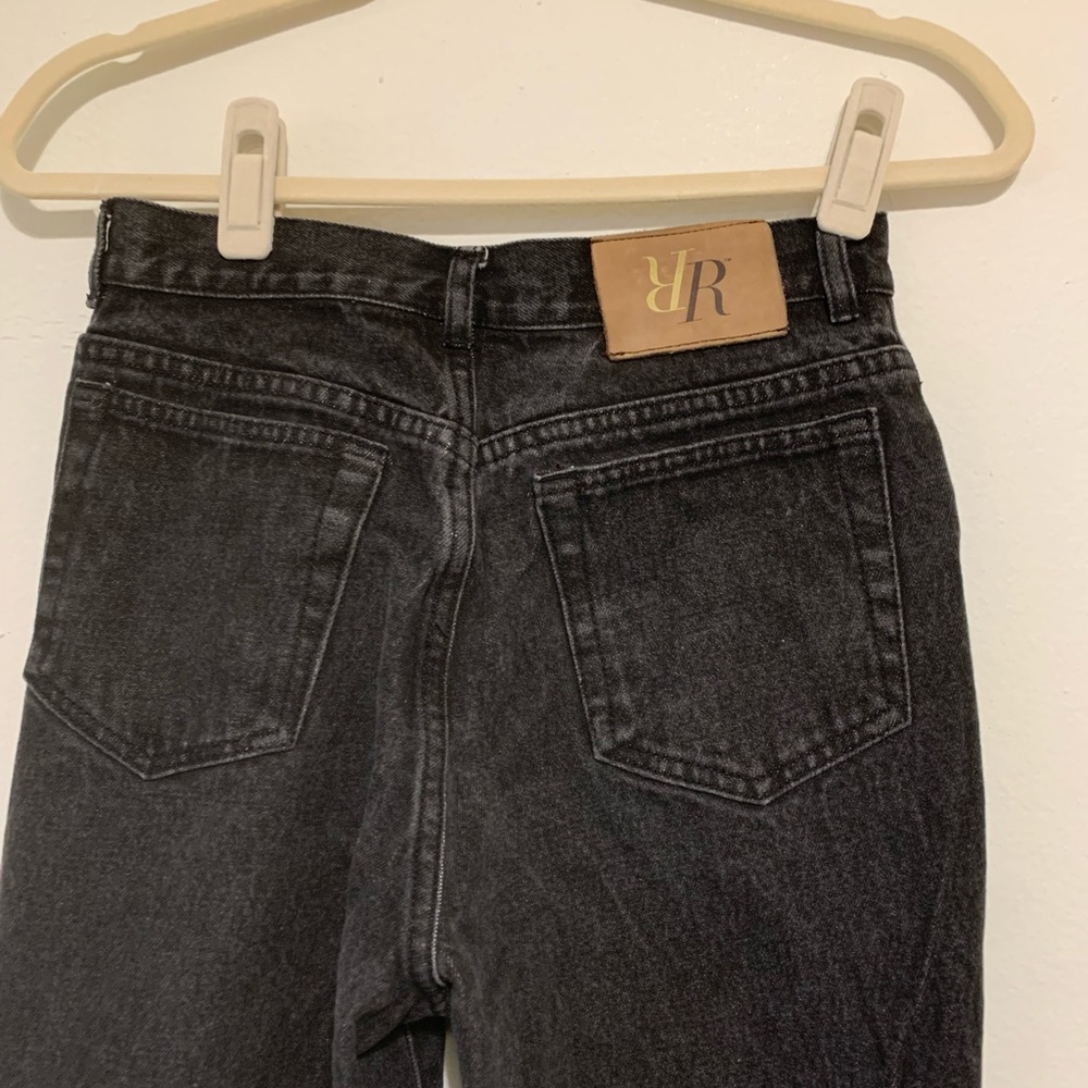 High waisted jeans